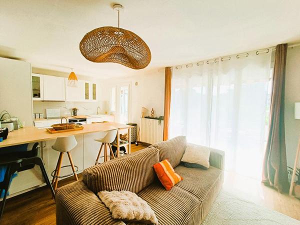 En exclusivité, à vendre Superbe Appartement T3 de 64 m2 Refait à Neuf