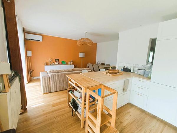 En exclusivité, à vendre Superbe Appartement T3 de 64 m2 Refait à Neuf