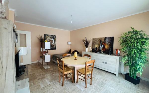 Appartement à vendre    1 pièce • 34,75 m2 Cagnes-sur-Mer