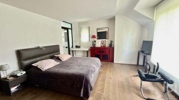 - Superbe maison 6 pièces avec piscine à Carquefou-Bois Saint Lys -180M²