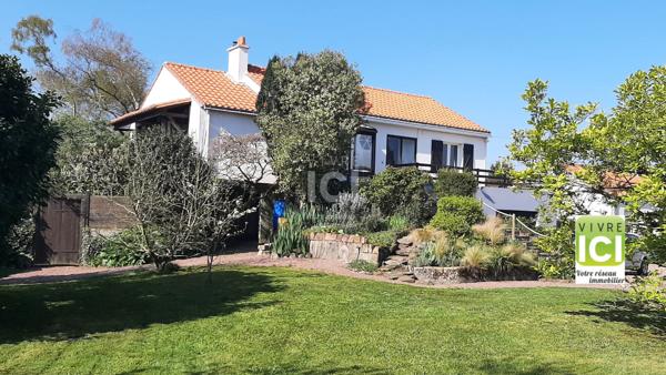 - Superbe maison 6 pièces avec piscine à Carquefou-Bois Saint Lys -180M²