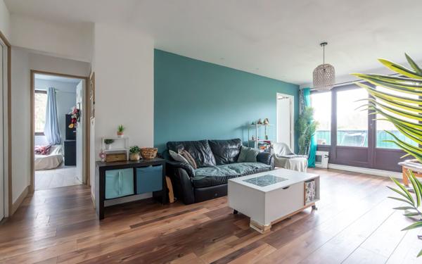 Appartement à vendre    4 pièces • 73,05 m2 Chennevières-sur-Marne