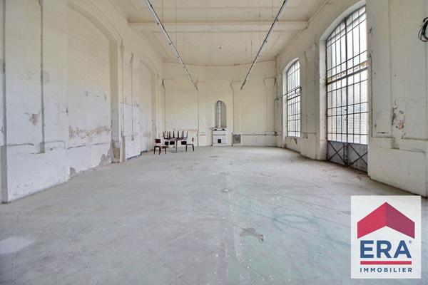 Local  Bourg Saint Andeol 2 pièce(s) 140m2