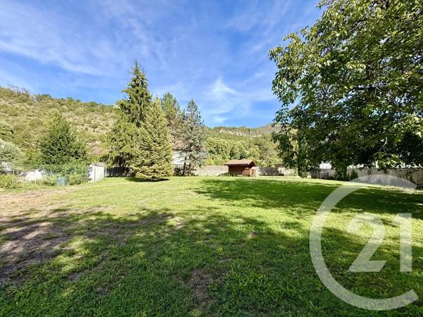 Terrain à vendre  893 m 2   LUCEY  - 73