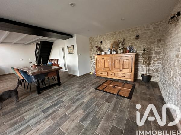 Maison à vendre 6 pièces 158 m² Chef-Boutonne