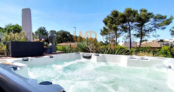 Maison de plain-pied - piscine - au calme - garantie décennale