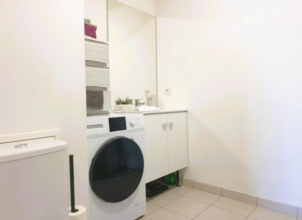Au calme vue dégagée avec extérieur