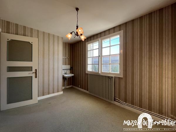 Vente Maison de plain-pied - 4 pièces - 84m² - Jardin de 1100m² - BOUTIERS SAINT TROJAN