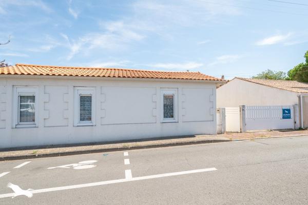 Maison 220 920 € La Tremblade 5 p 116 m² DPE C
