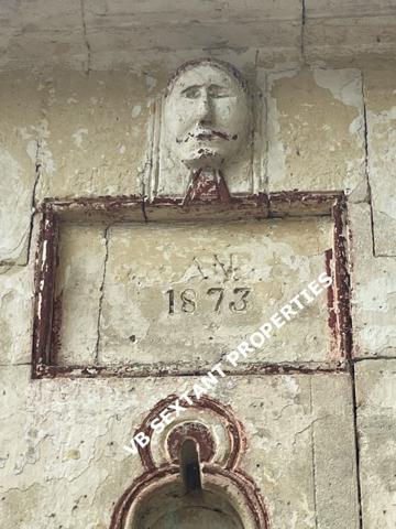 Entre-Deux-Mers, près de Sauveterre de Guyenne, Charme et Authenticité pour cet ancien corps de ferme en cour carrée  avec dépendances