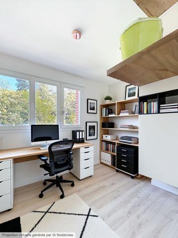 Ravissante maison proche bourg 3 chambres et un bureau, garage et dépendances