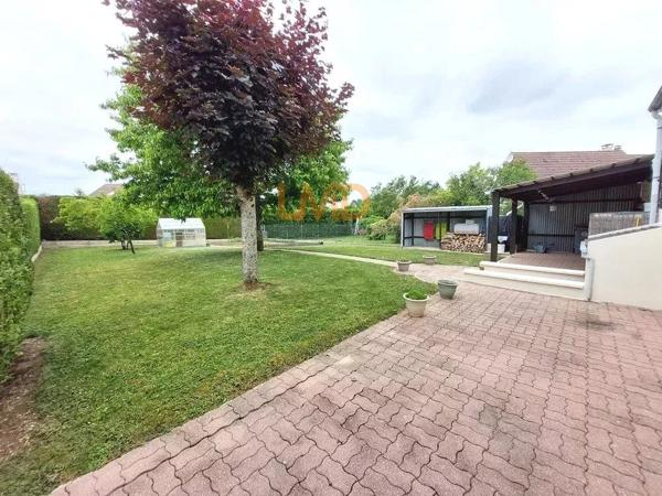 Nangis, maison 5 pièces plus garage sur terrain clos