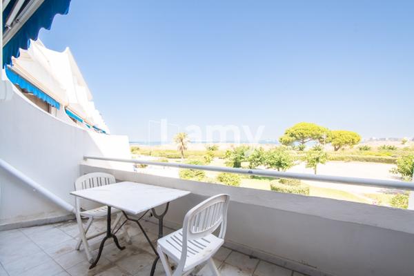 Appartement vue mer avec parking et cave double
