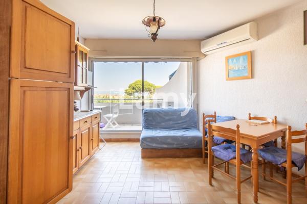 Appartement vue mer avec parking et cave double