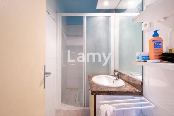 Appartement vue mer avec parking et cave double