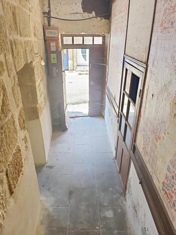 Opportunité rare au cœur de Gallargues-le-Montueux – Projet de rénovation complète