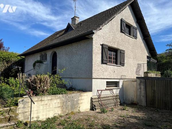 vente maison à rénover de type VI sur deux niveaux habitables avec sous-sol complet 
