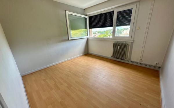 Appartement à vendre    2 pièces • 44,19 m2 Voiron