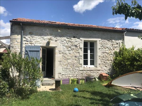 Maison à louer |  ROCHEFORT |  4 pièces | 150 m²