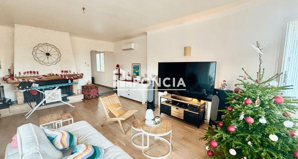 À vendre Maison 7 pièces 175 m² - Saint-clément-de-rivière 34980