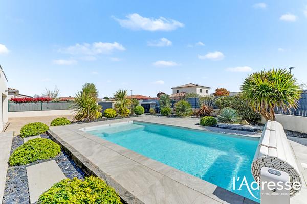 Exclusivité l'Adresse - Plaisance Du Touch - Maison contemporaine T5 de 168m² avec piscine face au Zoo & Golf de Plaisance-du-Touch (2017)