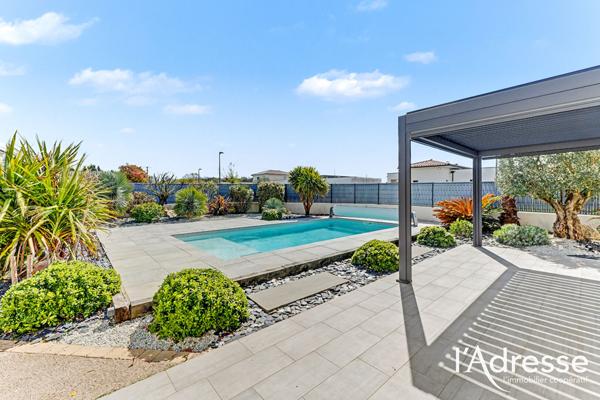 Exclusivité l'Adresse - Plaisance Du Touch - Maison contemporaine T5 de 168m² avec piscine face au Zoo & Golf de Plaisance-du-Touch (2017)