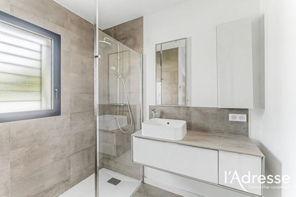 Exclusivité l'Adresse - Plaisance Du Touch - Maison contemporaine T5 de 168m² avec piscine face au Zoo & Golf de Plaisance-du-Touch (2017)
