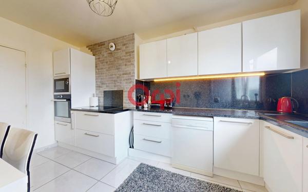 Appartement à vendre    3 pièces • 74,15 m2 Clichy-sous-Bois