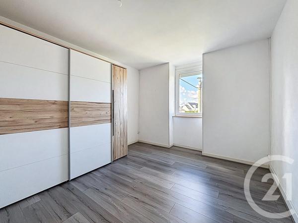 Maison à vendre  4 pièces - 120 m 2   LANNION  - 22
