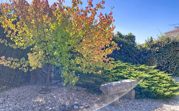 Maison à vendre    4 pièces •  Clarensac