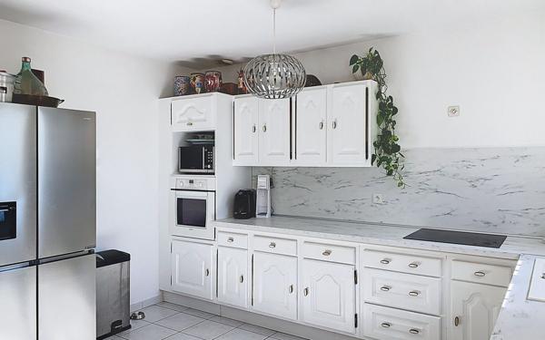 Maison à vendre    4 pièces •  Clarensac