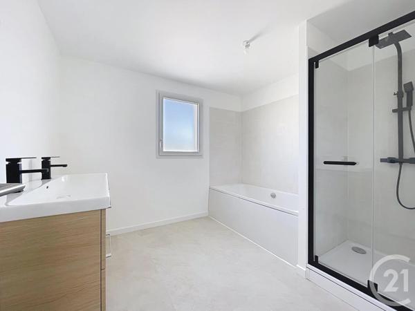 Maison à vendre  5 pièces - 105,22 m 2   BEAUSSAIS SUR MER  - 22