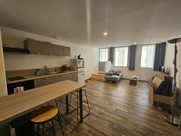 A LOUER - Maison d'habitation centre-ville de Fontenay-le-Comte