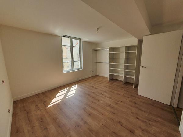 A LOUER - Maison d'habitation centre-ville de Fontenay-le-Comte