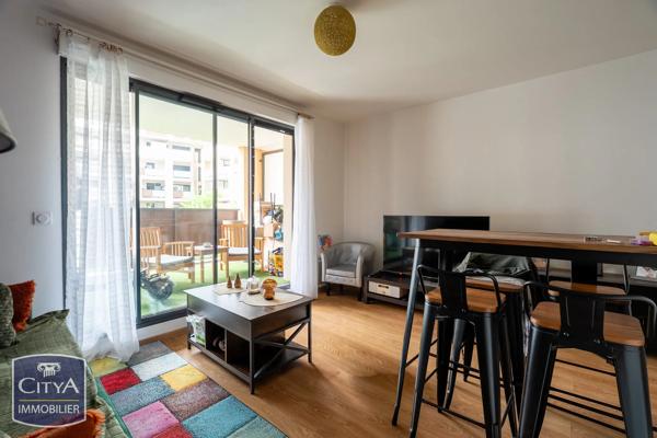 Appartement à vendre 2 pièces 42.45m² Aix-en-Provence (13100)