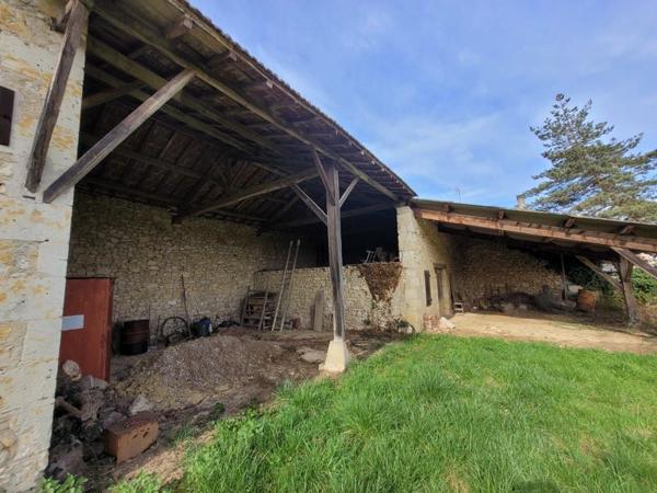 Grange à vendre |  Condom |  2 pièces | 120 m²