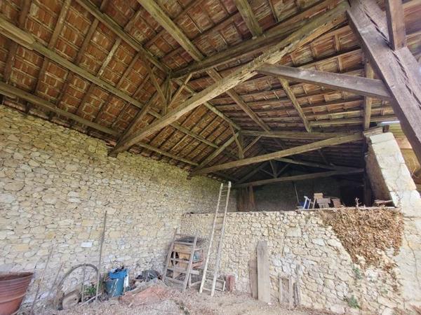 Grange à vendre |  Condom |  2 pièces | 120 m²