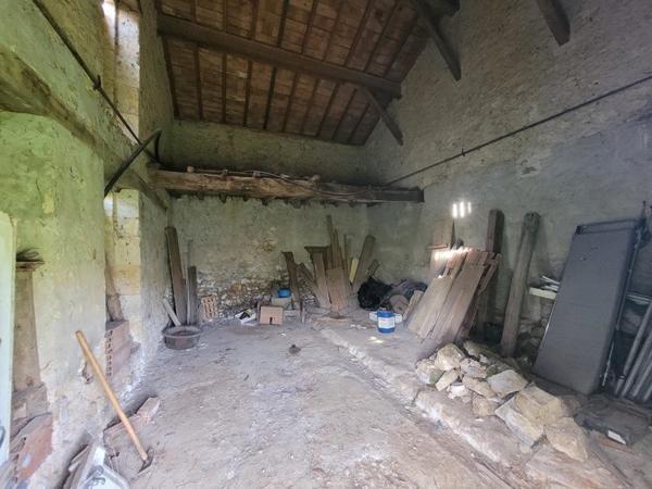 Grange à vendre |  Condom |  2 pièces | 120 m²