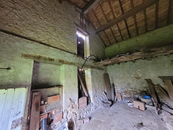 Grange à vendre |  Condom |  2 pièces | 120 m²