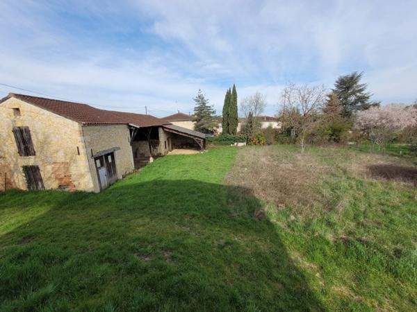 Grange à vendre |  Condom |  2 pièces | 120 m²