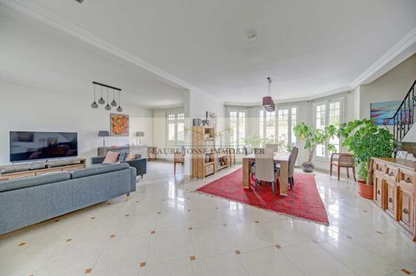 Maison ancienne Le Vésinet Rond Point Royal 216 m²