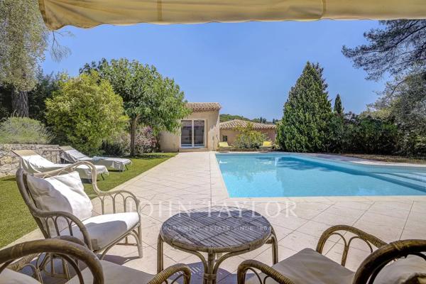 Belle villa familiale entre Mougins et Valbonne