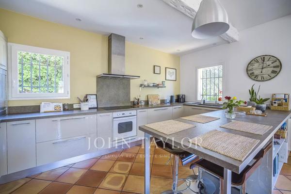 Belle villa familiale entre Mougins et Valbonne