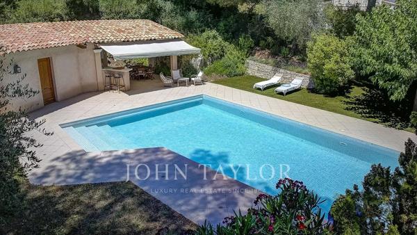 Belle villa familiale entre Mougins et Valbonne