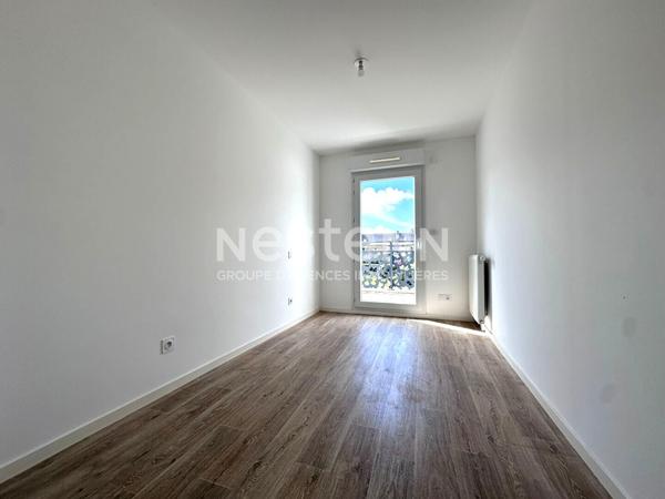 Appartement T3 à vendre à Saint-Avé centre 65,80m²  avec Ascenseur 2 chambres 2 parkings
