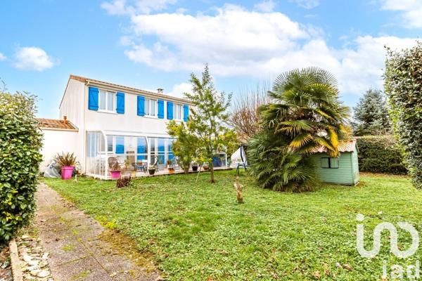 Maison à vendre 8 pièces 126 m² Marennes-Hiers-Brouage