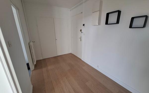 Appartement à louer    4 pièces • 84,54 m2 Compiègne