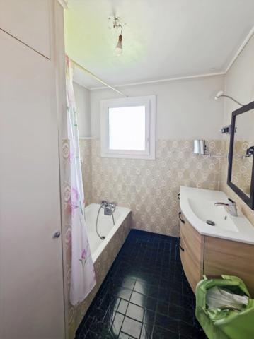 Maison à vendre 7 pièces sur les hauteurs de Lons-le-Saunier (39)