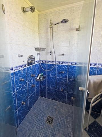 Maison à vendre 7 pièces sur les hauteurs de Lons-le-Saunier (39)