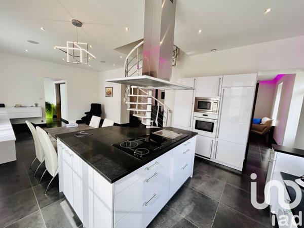 Maison à vendre 10 pièces 360 m² Giraumont
